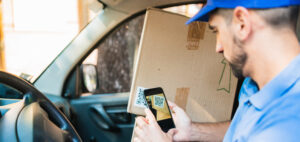 Turn any smartphone into a package scanner and handle last-mile delivery efficiently 
